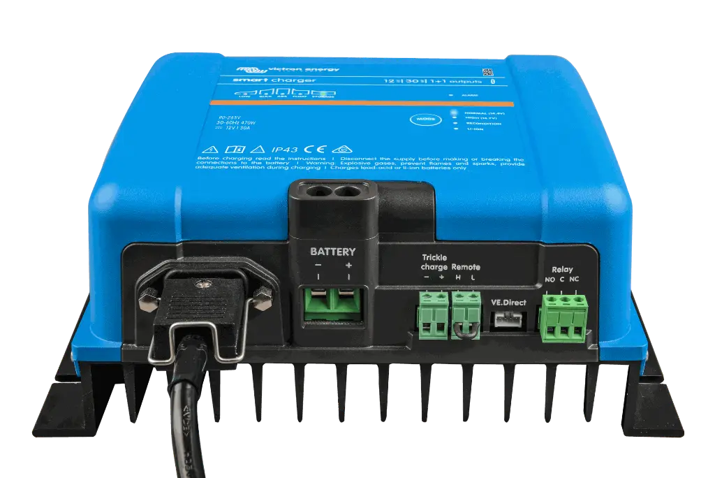Smart IP43 Charger 12V 30A 1+1 outputs (front-angle).webp